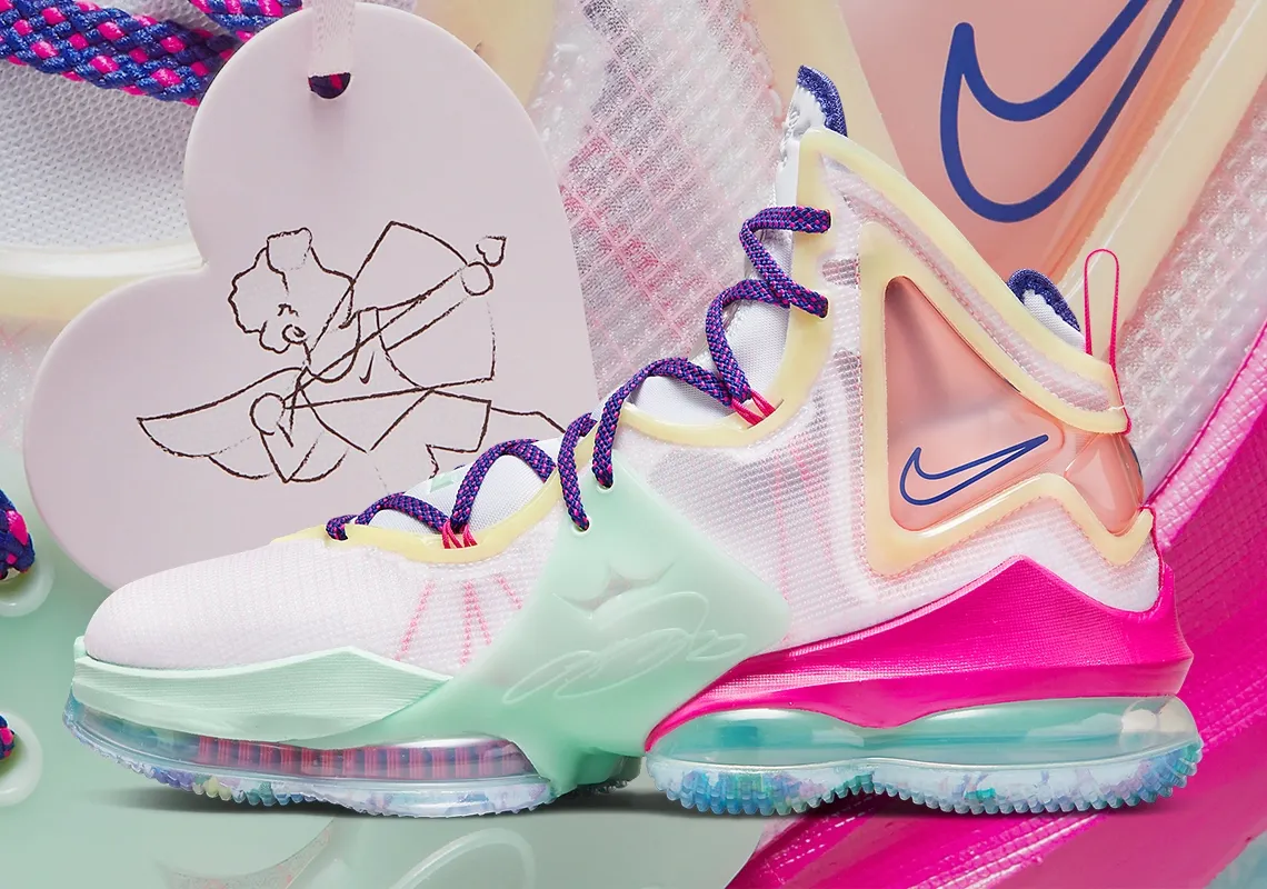 Nike LeBron 19 “Valentine’s Day”